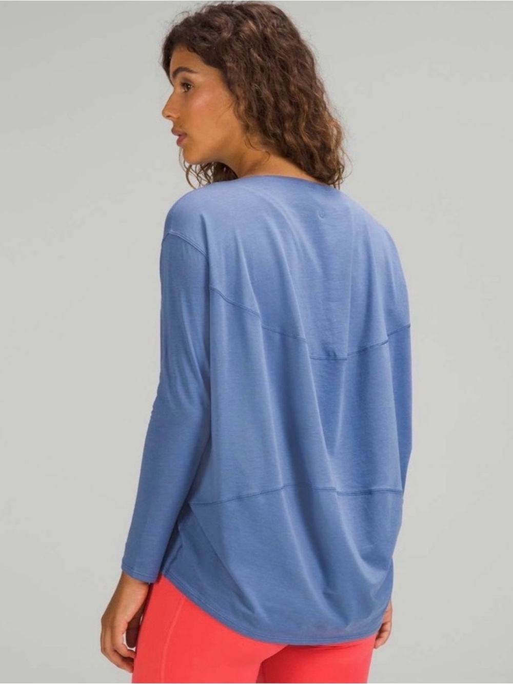 Lululemon Back In Action Long Sleeve Shirt Size 8 Blue Boat Neck Top
